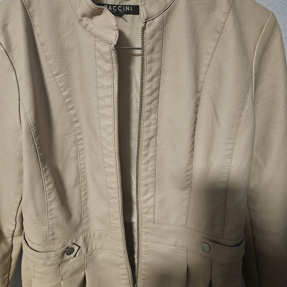 baccini faux fur jacket size M - Picture 5 of 8